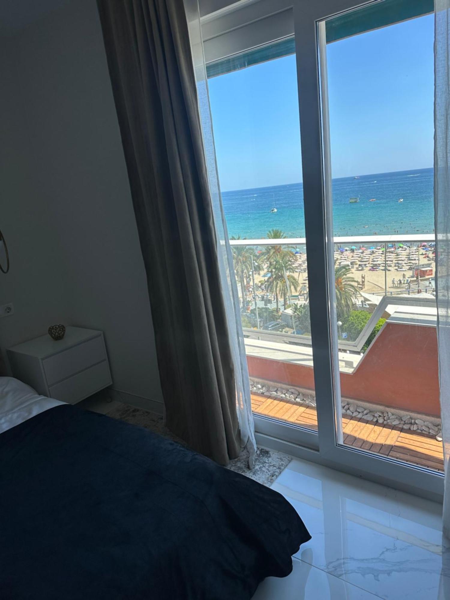Postiguet Beach Flat Alicante Exterior photo